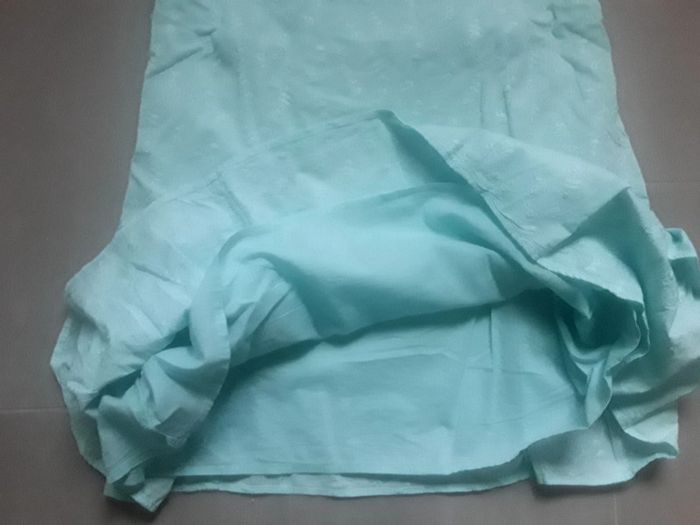 Robe Benetton 11 ans - photo numéro 6