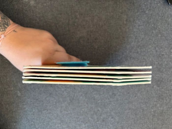 Livre feutrine - photo numéro 2