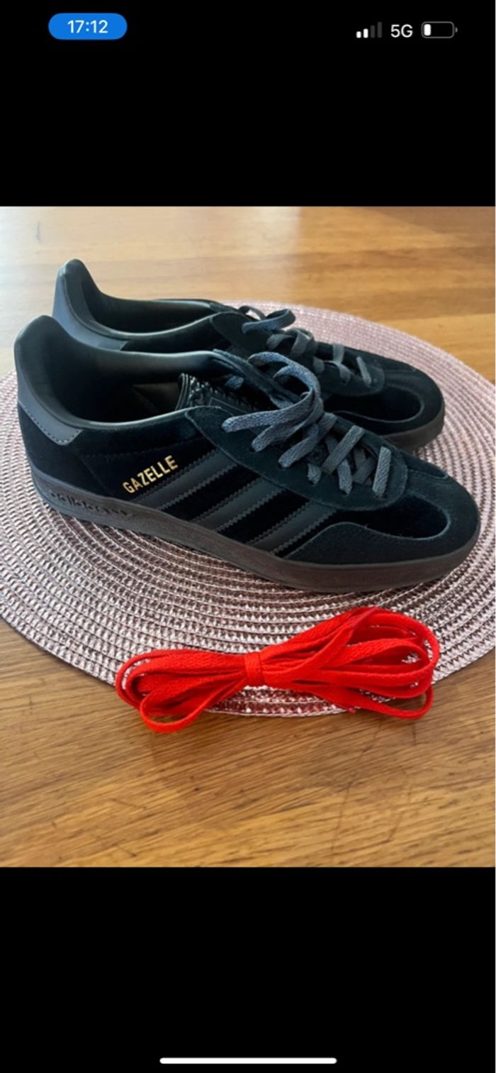 Adidas gazelle noires