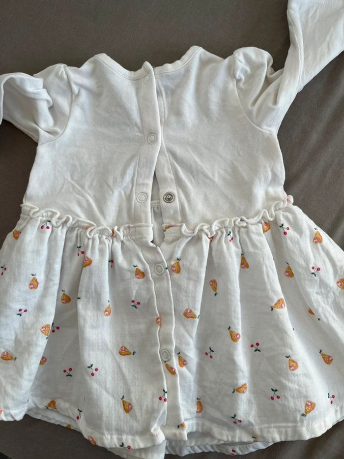 Robe fille 1 mois - photo numéro 3