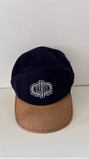 🧢 casquette bleue marine et marron #beechfiel
