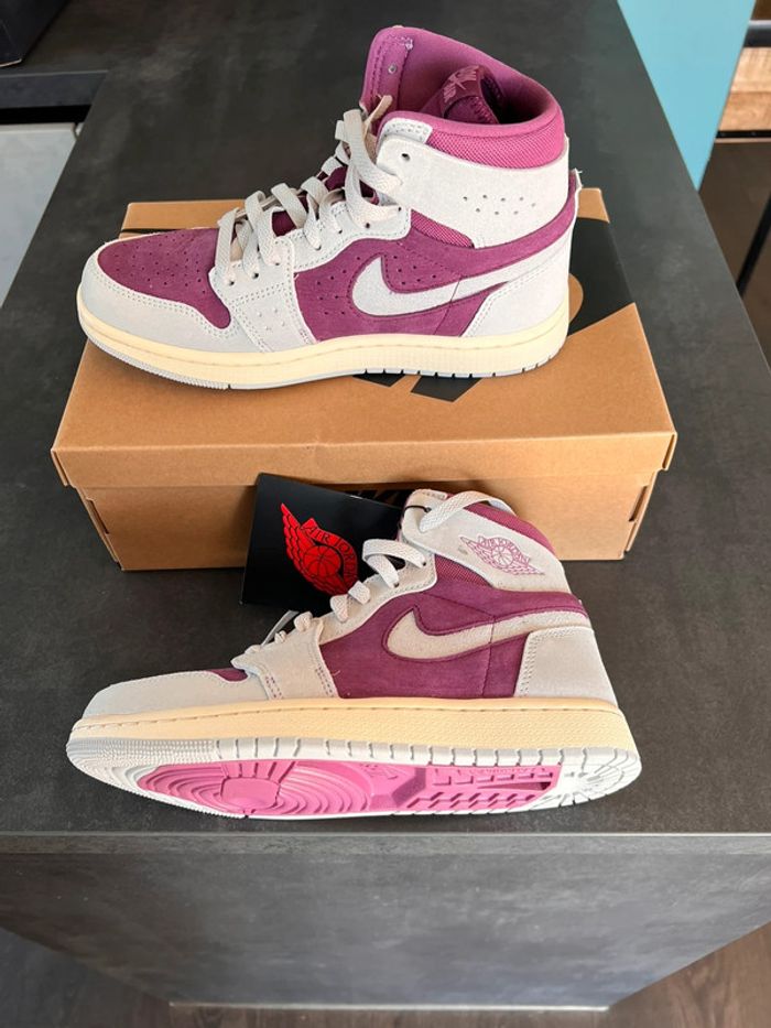 Basket Nike taille 39 - photo numéro 2