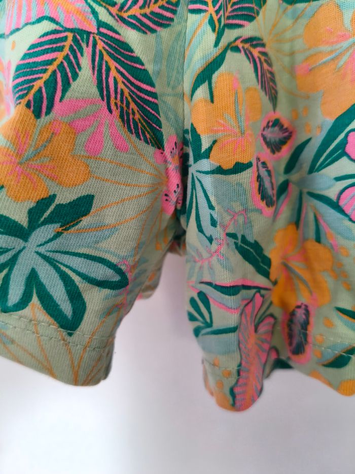 Combi short été fille Primark vert jaune rose 122 cm - photo numéro 3