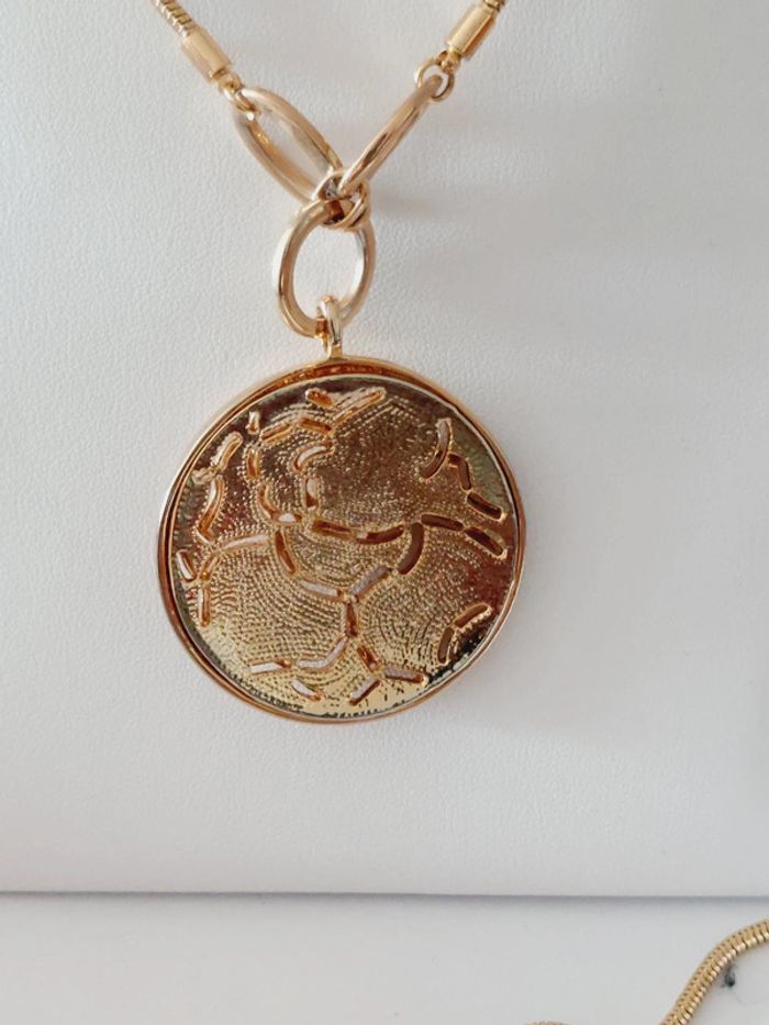 Très beau collier doré Marque 7 Ounces - photo numéro 3