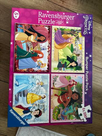 Puzzles princesses 4x100 pièces 