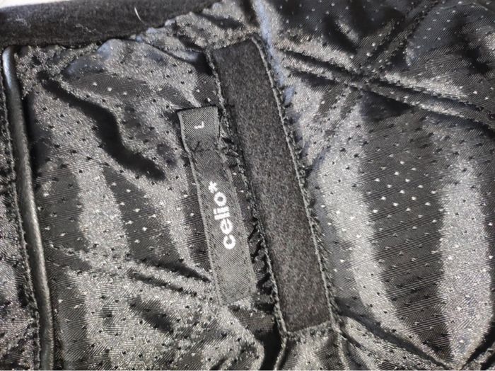 Manteau noir - photo numéro 2