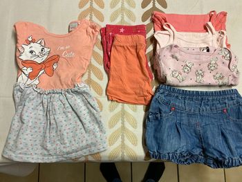 Lot vêtements fille 12 mois