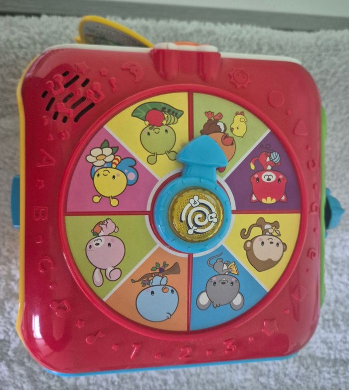 Cube d'activité bébé - photo numéro 4