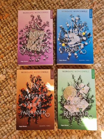 4 tomes seasons bon état / grand format