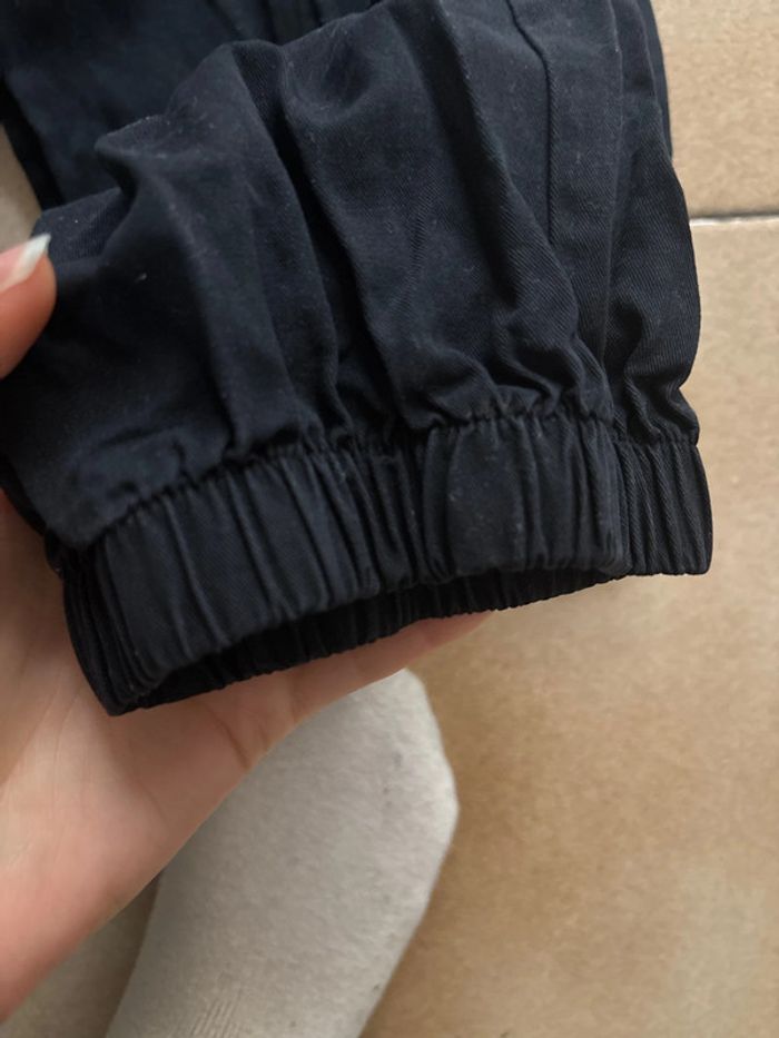 Pantalon cargo noir - photo numéro 4