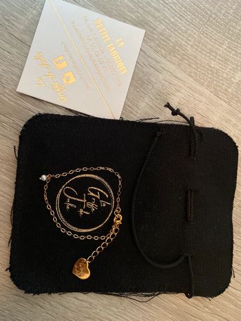 Bracelet la griffe de Julie doré avec perle