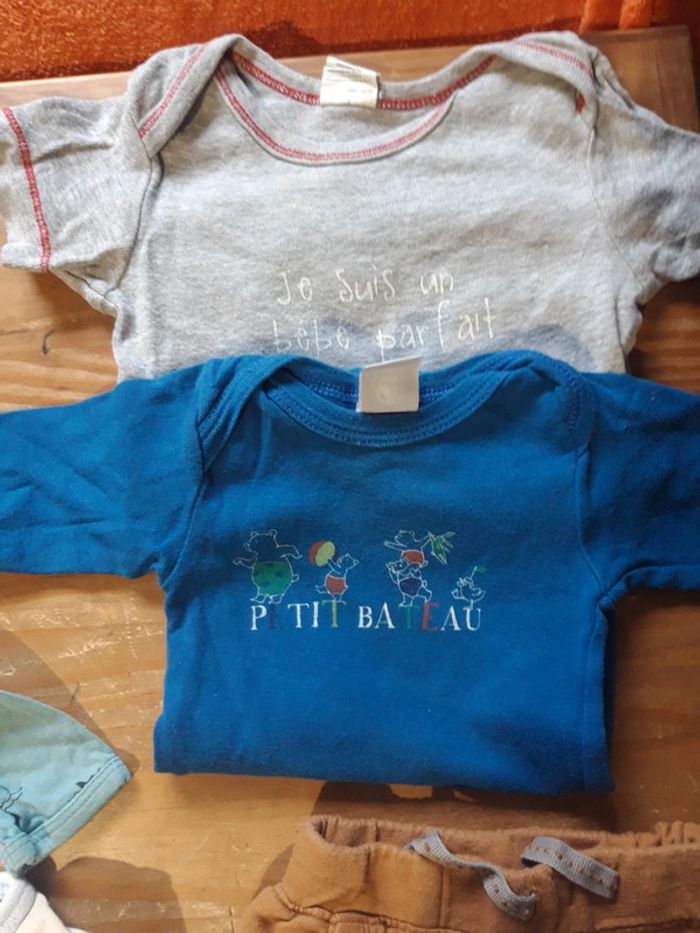 Lot 6 mois - photo numéro 5