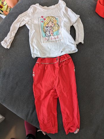 Ensemble tee-shirt manche longue pantalon