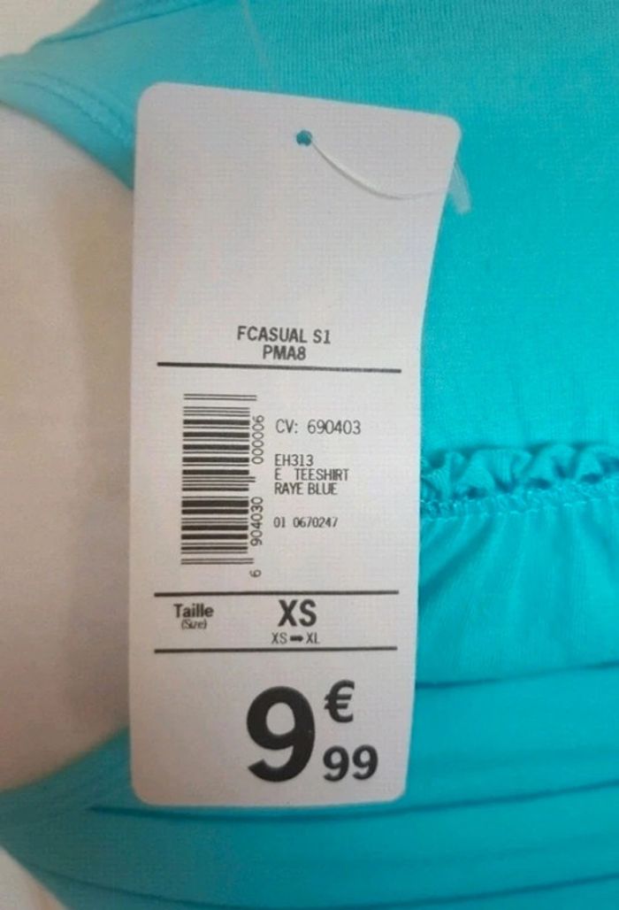 Debardeur bleu ciel - photo numéro 6