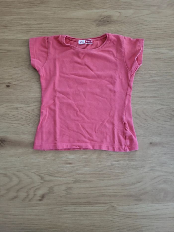 Tshirt manches courtes