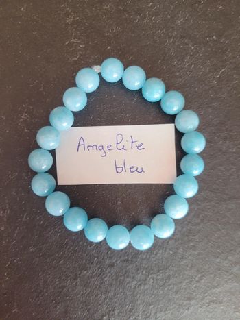Bracelet en pierres naturelles angélite