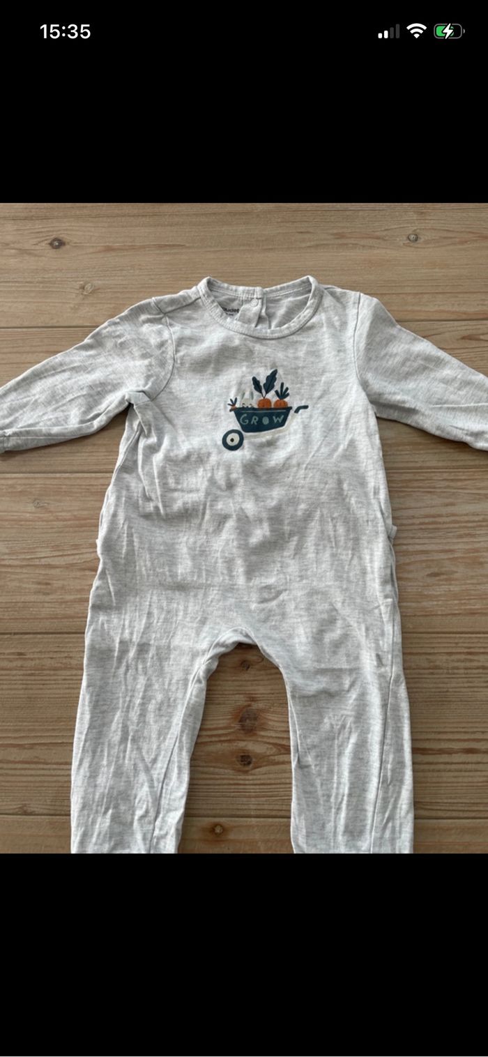 Pyjama vertbaudet 9 mois - photo numéro 2