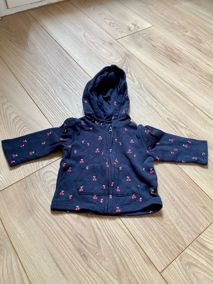 Veste Kiabi + haut manches longues - photo numéro 2