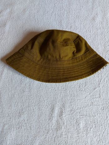 Chapeau kiabi 51-52 cm réversible