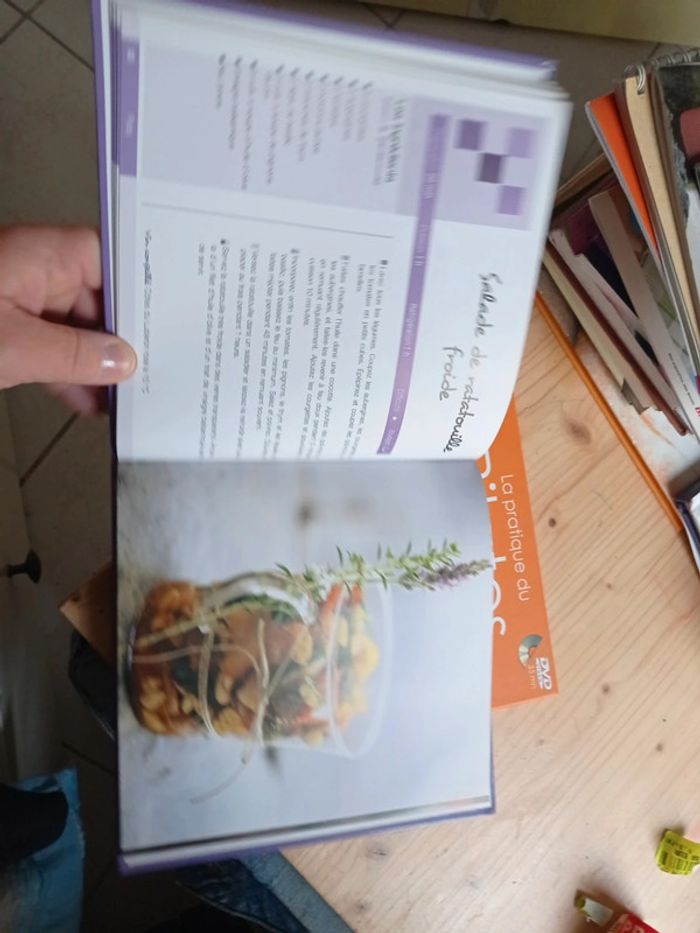 Livre dans un verre - photo numéro 8