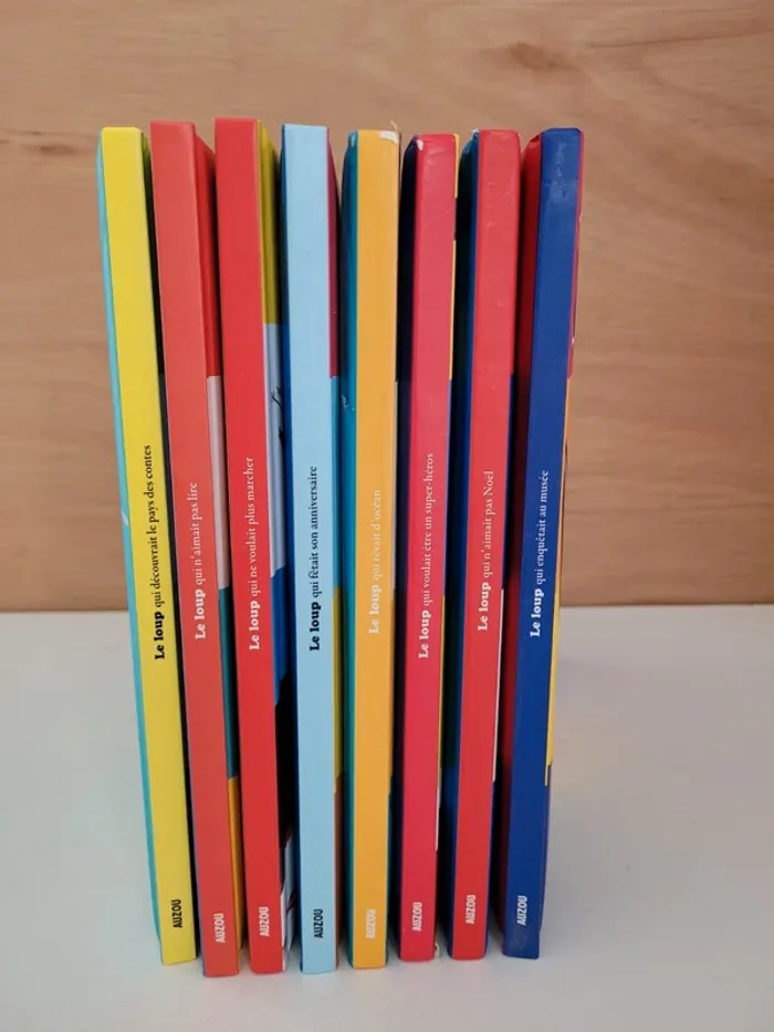 Lot de 8 livres grand format Le loup par Auzou - photo numéro 4