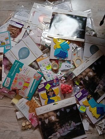 Lot loisirs créatifs 