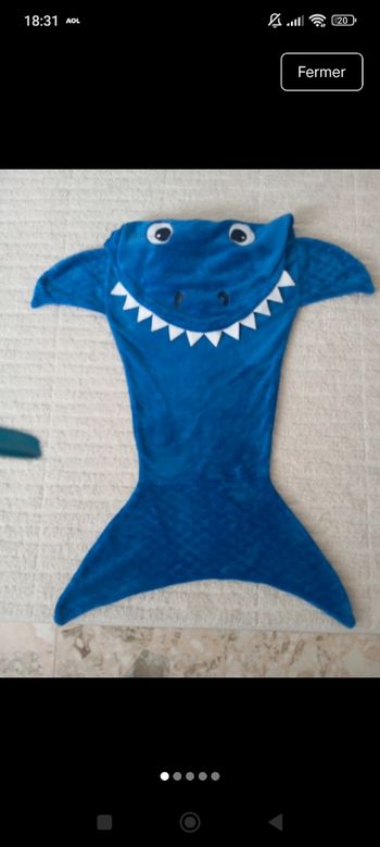 Sac de couchage requin bleu