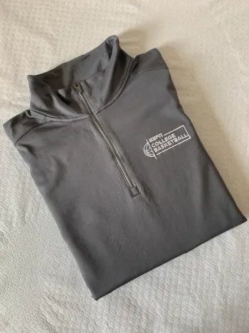 Haut de sport zippé Under Armour ESPN Collège Basketball
