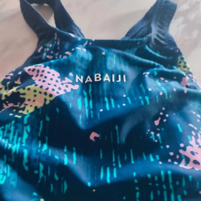 Très joli maillot de sport - photo numéro 2