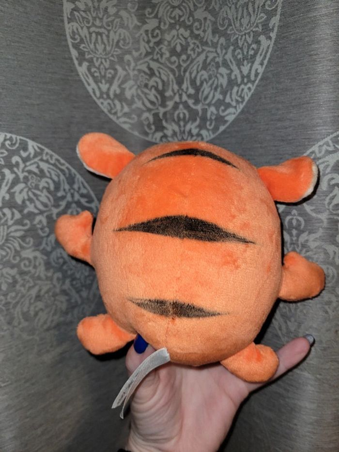 Peluche tigrou boule disney - photo numéro 3
