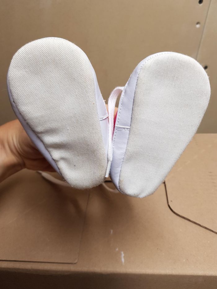 Chaussure - photo numéro 2