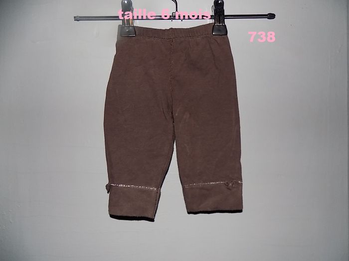 pantacourt legging , taille 6 mois