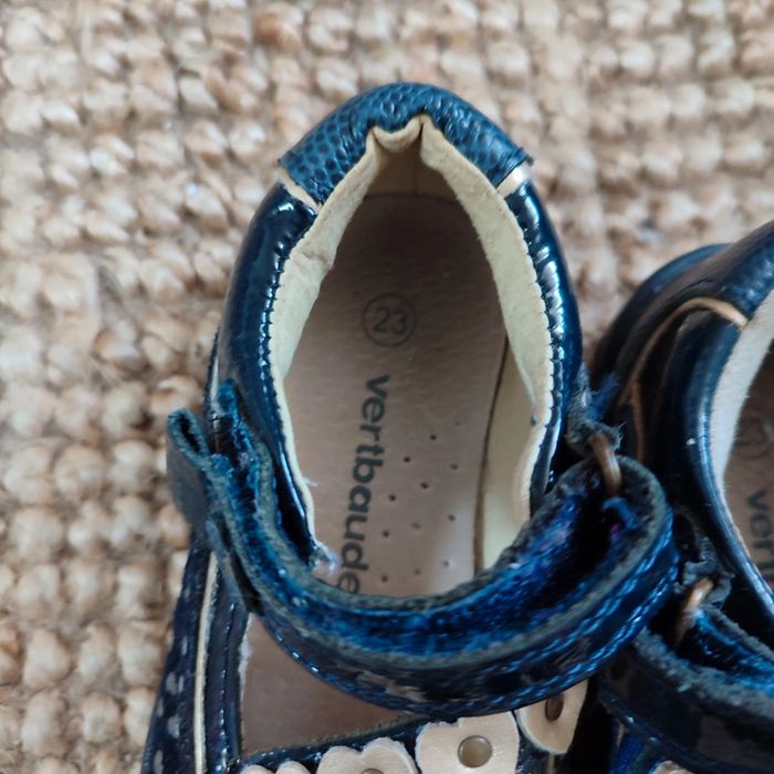 Sandales fermée à scratch fille 23 - photo numéro 2