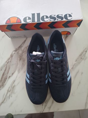 Ellesse Baskets Bleu taille 43