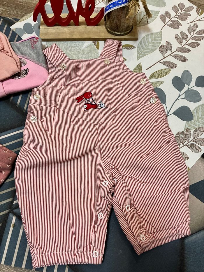 Lit de 4 vêtements bébé - 3 mois - photo numéro 3