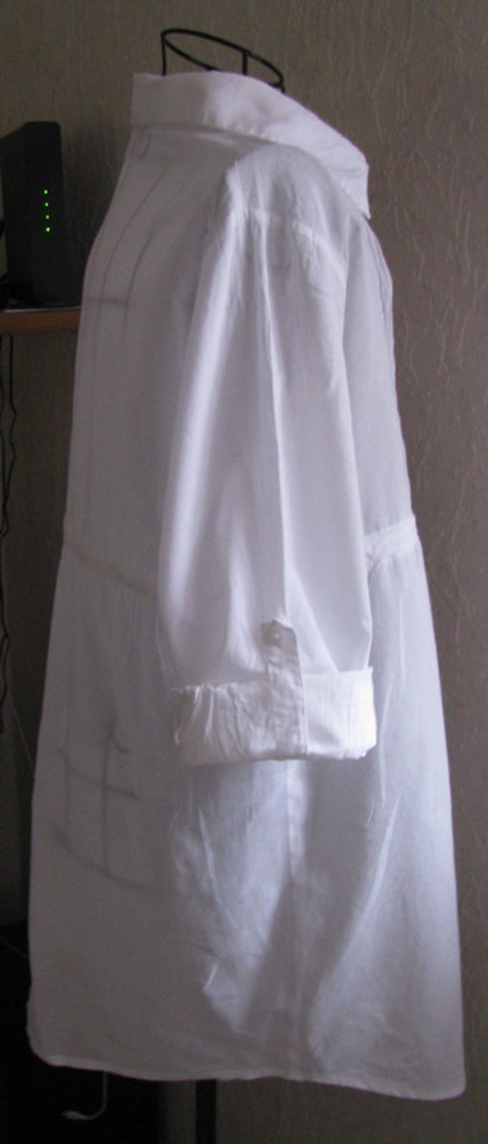 chemise blanche taille 4 - photo numéro 3