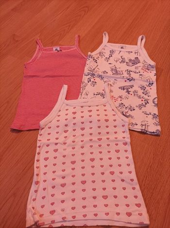 Lots 3 débardeurs Petit bateau