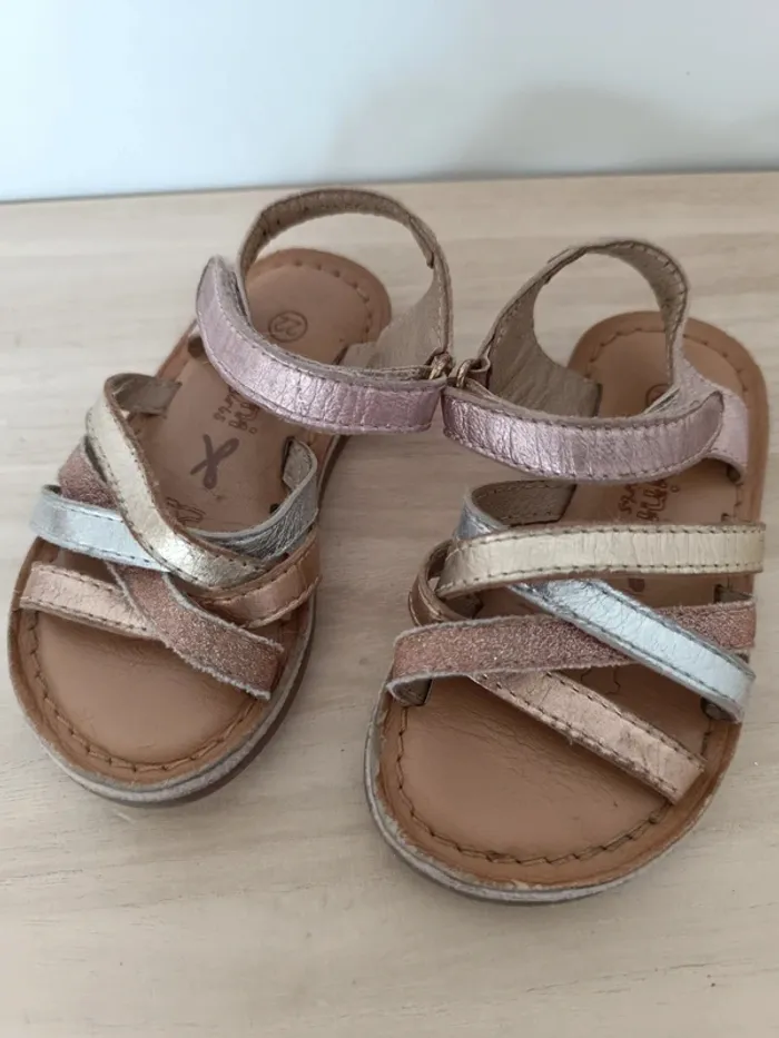 Sandales bébé fille - photo numéro 2