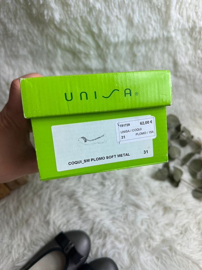 Paire de ballerine Unisa taille 31 - photo numéro 6