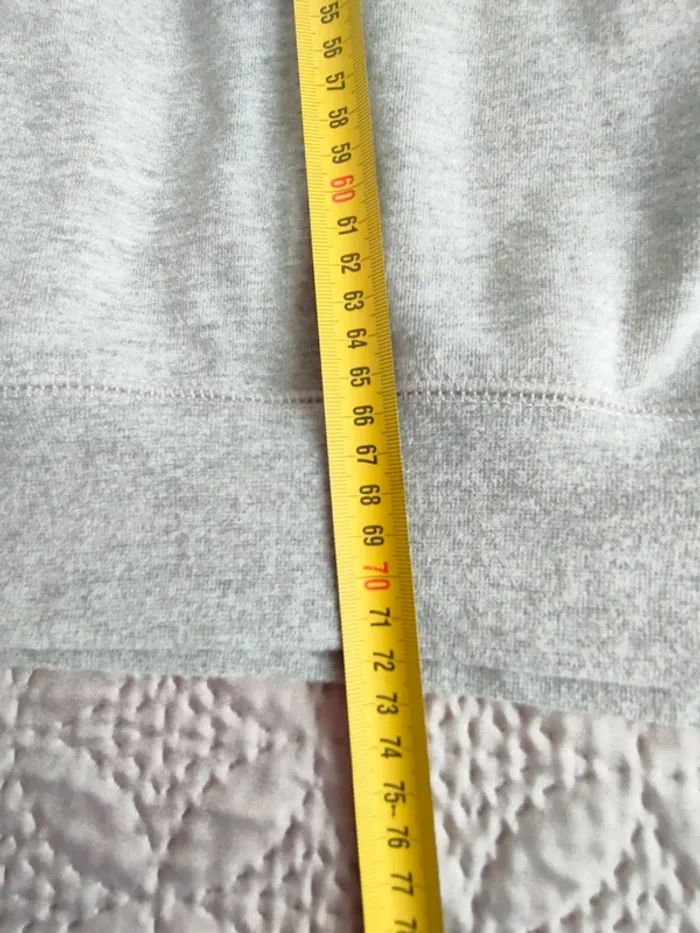 Sweat à capuche gris molletonné Taille M - photo numéro 6