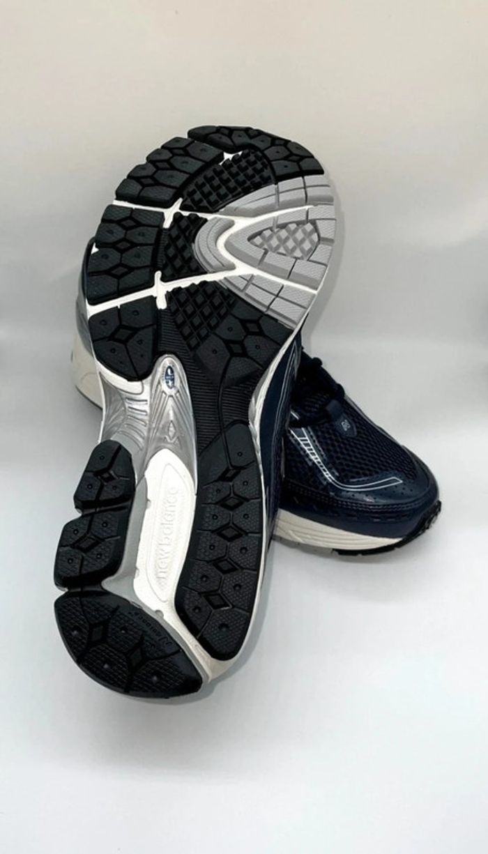 New Balance 1906R Eclipse Navy - photo numéro 7
