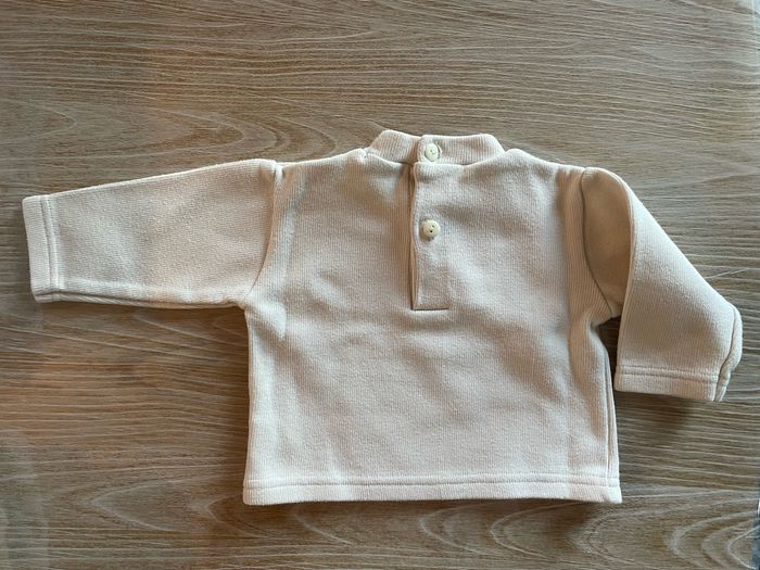 Pull beige 6 mois - photo numéro 3