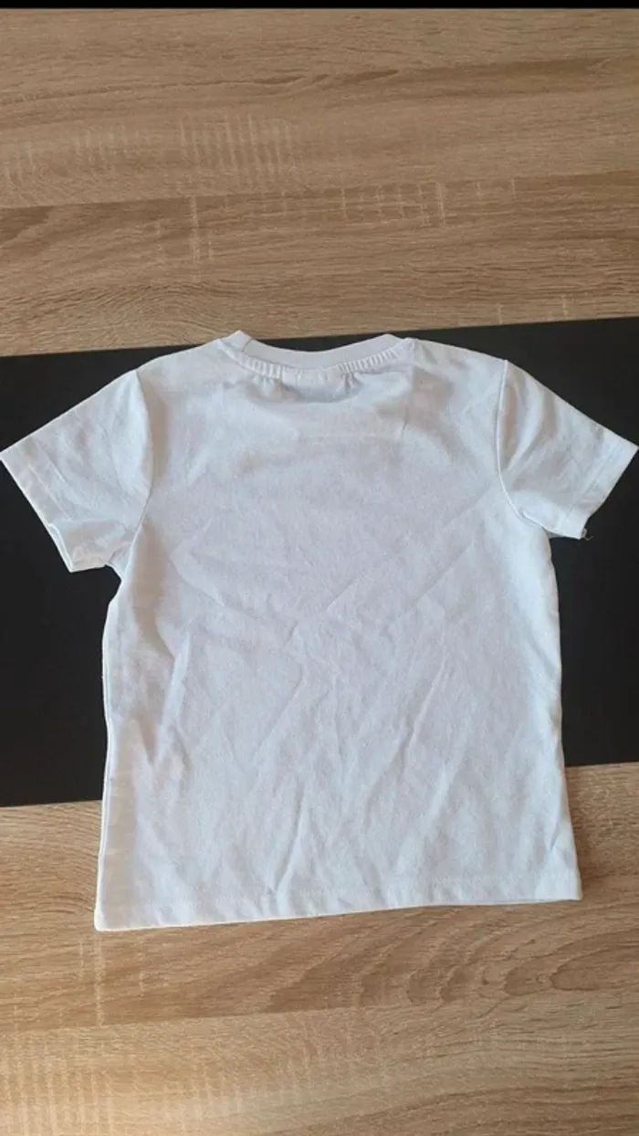 Tee-shirt manche courte 2 ans - photo numéro 2