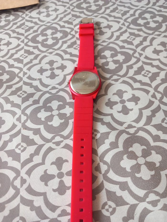 Montre femme Neuve - photo numéro 2