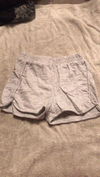 Short 6 ans