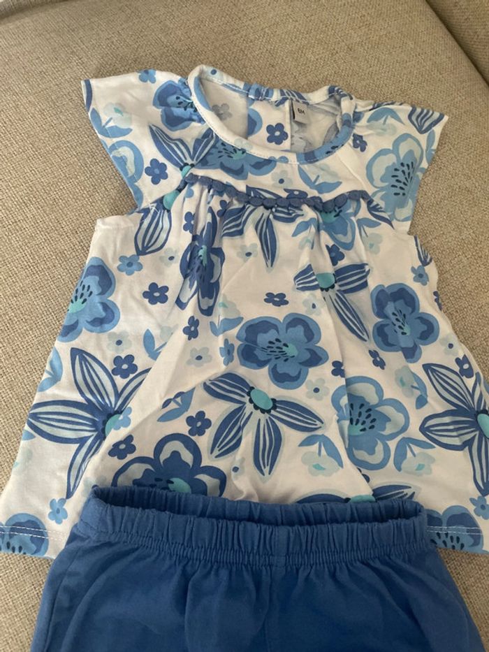 Ensemble tee shirt + bloomer 6 mois - photo numéro 2