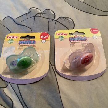 Lot de 2 tétines +6mois