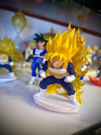 Figurine dragon ball échelle gashapon Gohan ssj