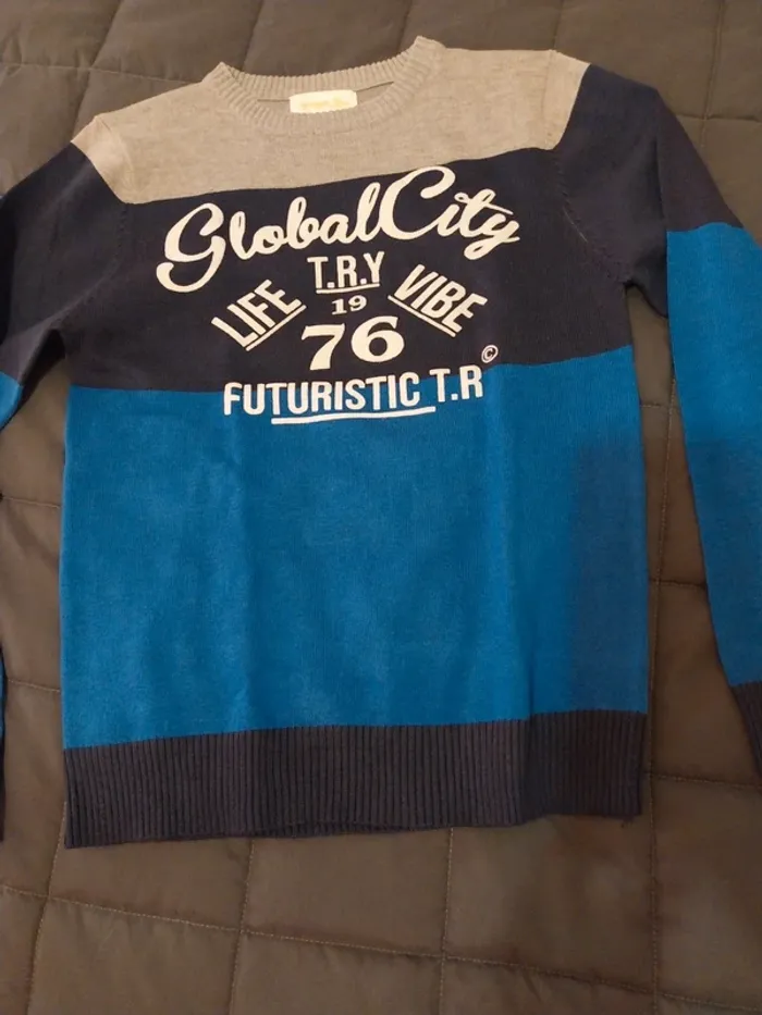 Pull gris/bleu T12A - photo numéro 2