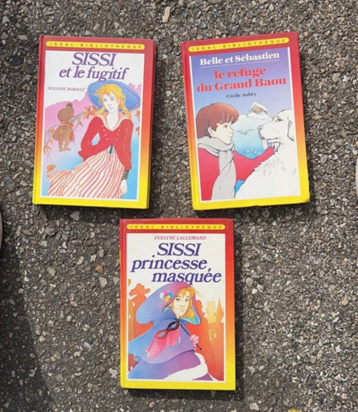 3 livres Sissi - photo numéro 1